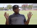 Tampa Bay Offensive Coordinator Byron Leftwich on Bucs Talent, Tom Brady & SB Wins | Pivot Podcast