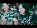 Sofie Svensson & Dom Där, Elov & Beny - Rödvin & Rosé (Officiell musikvideo)