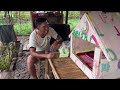 Monkey Bibi panicked when he saw thunder,  Dad quickly protected him