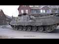 Kompanie Kampfpanzer Leopard 2 fährt durch Ortschaft #Straßensanierung
