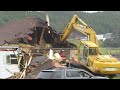 Robot Dinosaur Attacks the Neighbour's House