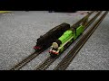 Hornby Henry vs Black 5 (CRASH ALERT)