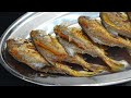 Deep frying fish to golden brown | Ah Pa loves to see people frying fish, how about you?