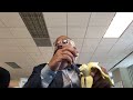 HOW TO EAT A BANANA IN PUBLIC