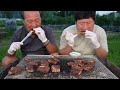 Charcoal grilled marinated beef short ribs - Mukbang eating show