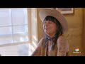 Yeehaw! Trixie & Orville Peck Search for Decor for the Next Room | Trixie Motel | discovery+
