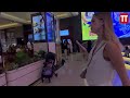 Mall Of The Emirates , Al Barsha, Dubai, Walkthrough