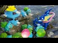 Pokémon Figure Review: Bulbasaur vs. Tauros 