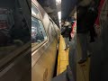 R160 (R) Train @Jackson Heights Rosevelt Av #nyc #train #nycsubway #nyctransit