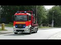 Brand in einer Lagerhalle | WLF + AB Teleskoplader der Berufsfeuerwehr Kiel auf Einsatzfahrt