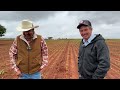 JACOBO ANDA FELIZ porque ha llovido bastante EN EL CAMPO ZACATECANO