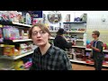 Adult Tries To Fight 14 Year Old In Walmart