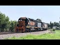 Wheeling and lake eire local working in Bellevue Ohio switching around Bellevue Moorman yard part 1￼