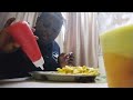 kenyan Eating Injera Ethiopian Food For The First Time#reactionispriceless😋😂#injera#Ethiopianfood