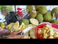 Fresh Jackfruit Cutting & Sell On The Street in Phnom Penh