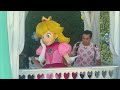 Meeting Princess Peach #8! for 10+ Minutes (4K Meet & Greet at Super Nintendo World)