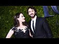 Gril's Josh Groban Has Dated's