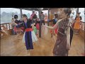 老挝游船上的舞蹈