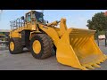 Amazing transformation Dirty and Rusty Komatsu WA 600 Big Wheel Loader Body and Paint restoration.